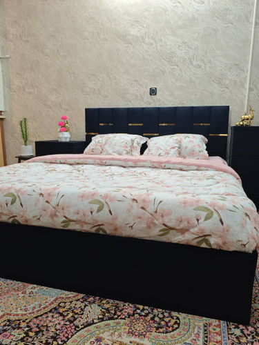 تخت خواب مونیکا